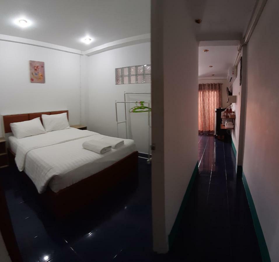 Chinn House Karon Extérieur photo